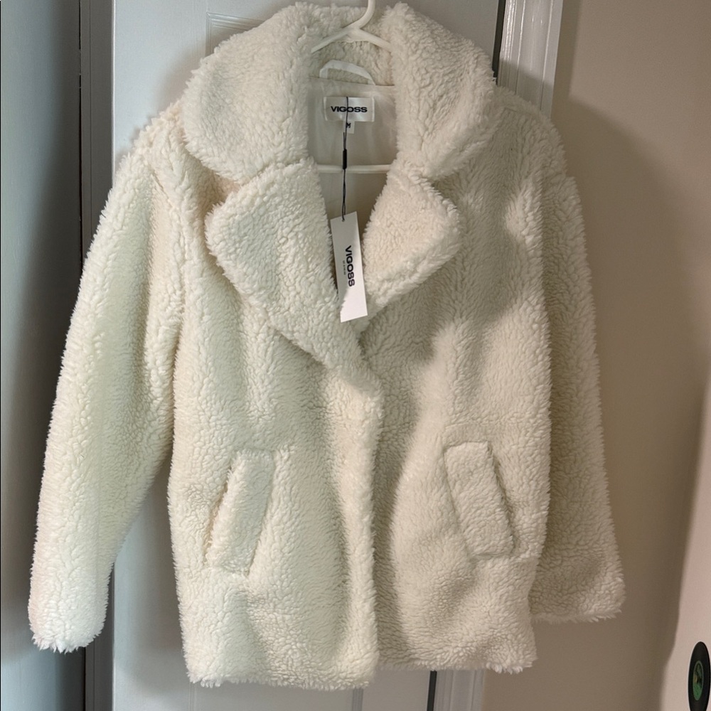 VIGOSS Women's White Teddy Jacket